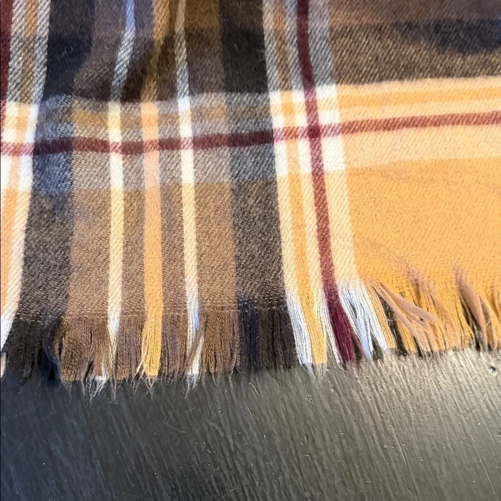 Steve Madden Checkered Scarf in Yellow and Brown